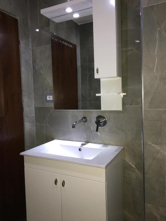 Kreshnik Apartments Ксамил Экстерьер фото